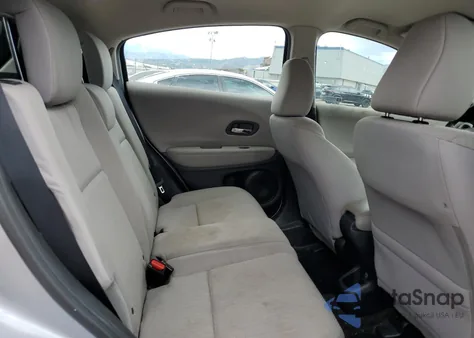 2017 Honda Hr-V Lx из США, поврежденный, VIN 3CZRU6H32HG702187